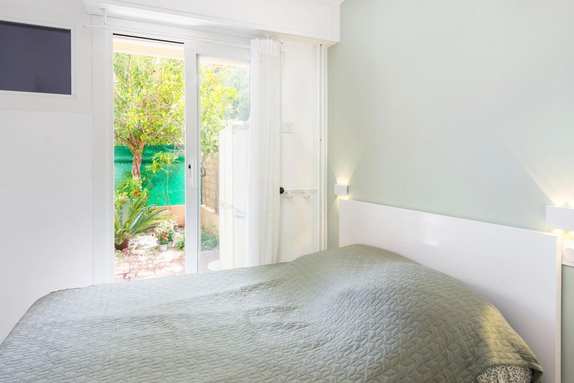 Appartement Carnoles Pres Des Plages 罗克布吕讷-卡普马丹 外观 照片